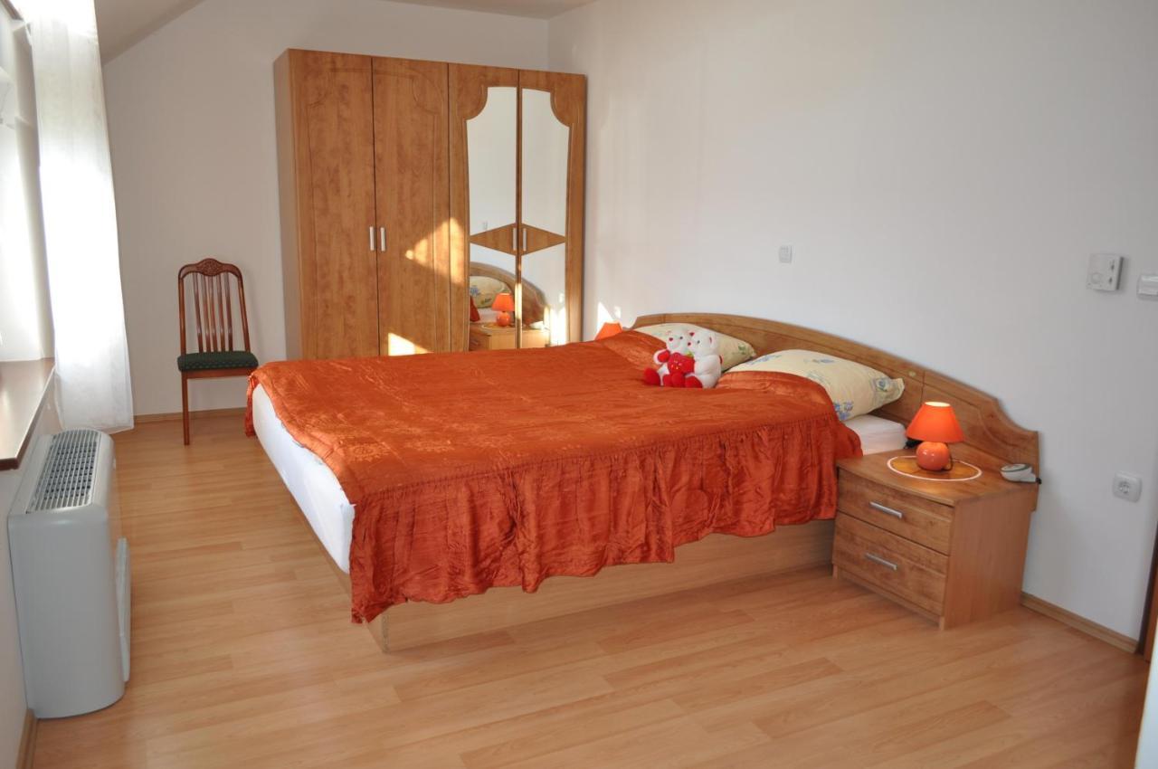 Apartments - Turisticna Kmetija Vrbnjak ليوتومير المظهر الخارجي الصورة